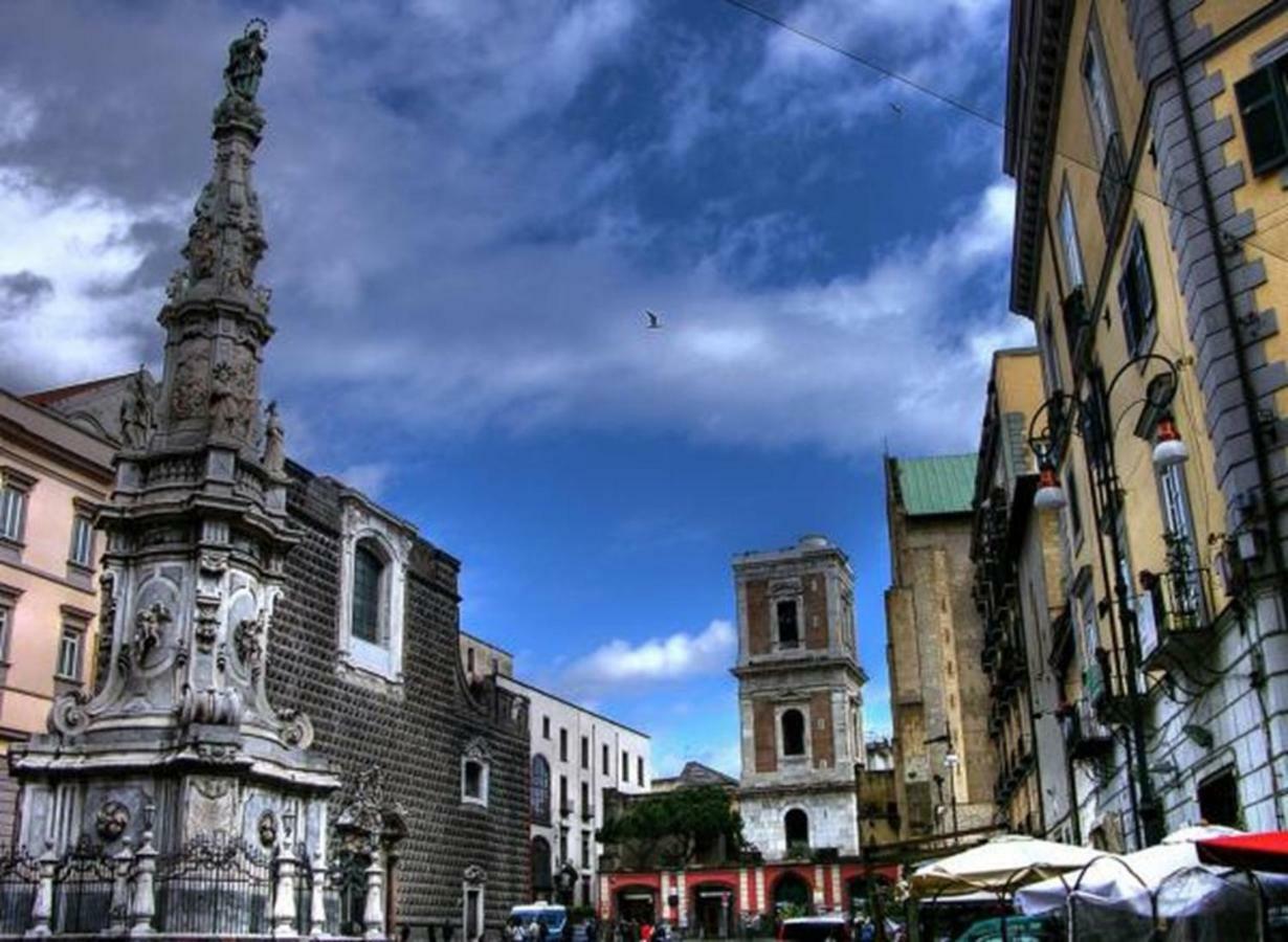 B&B Al Centro Storico Nápoles Exterior foto